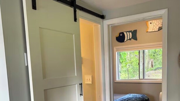 4 bedrooms, iron/ironing board, free WiFi, bed sheets - It’s Great to be on Cayuga (Ithaca)