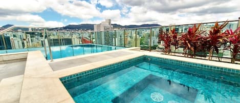 Apartment | Pool | Outdoor pool