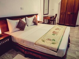 Deluxe Double Room, Balcony, Pool View | Laptop workspace, WiFi (free)