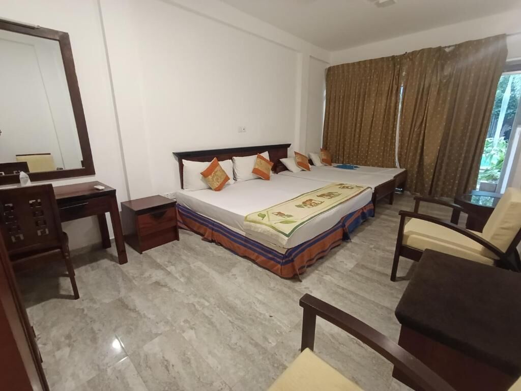 Deluxe Double Room, Balcony, Pool View