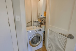 Interior - Prime Location | Newbury Street 1BR (Boston)