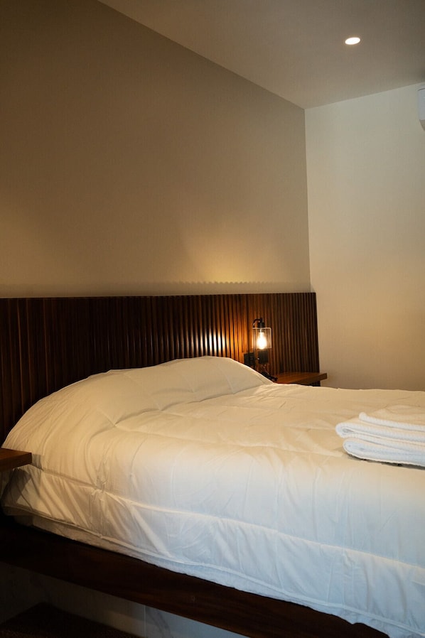 In-room safe, free WiFi - Casa Juliana (Santa Maria Colotepec)