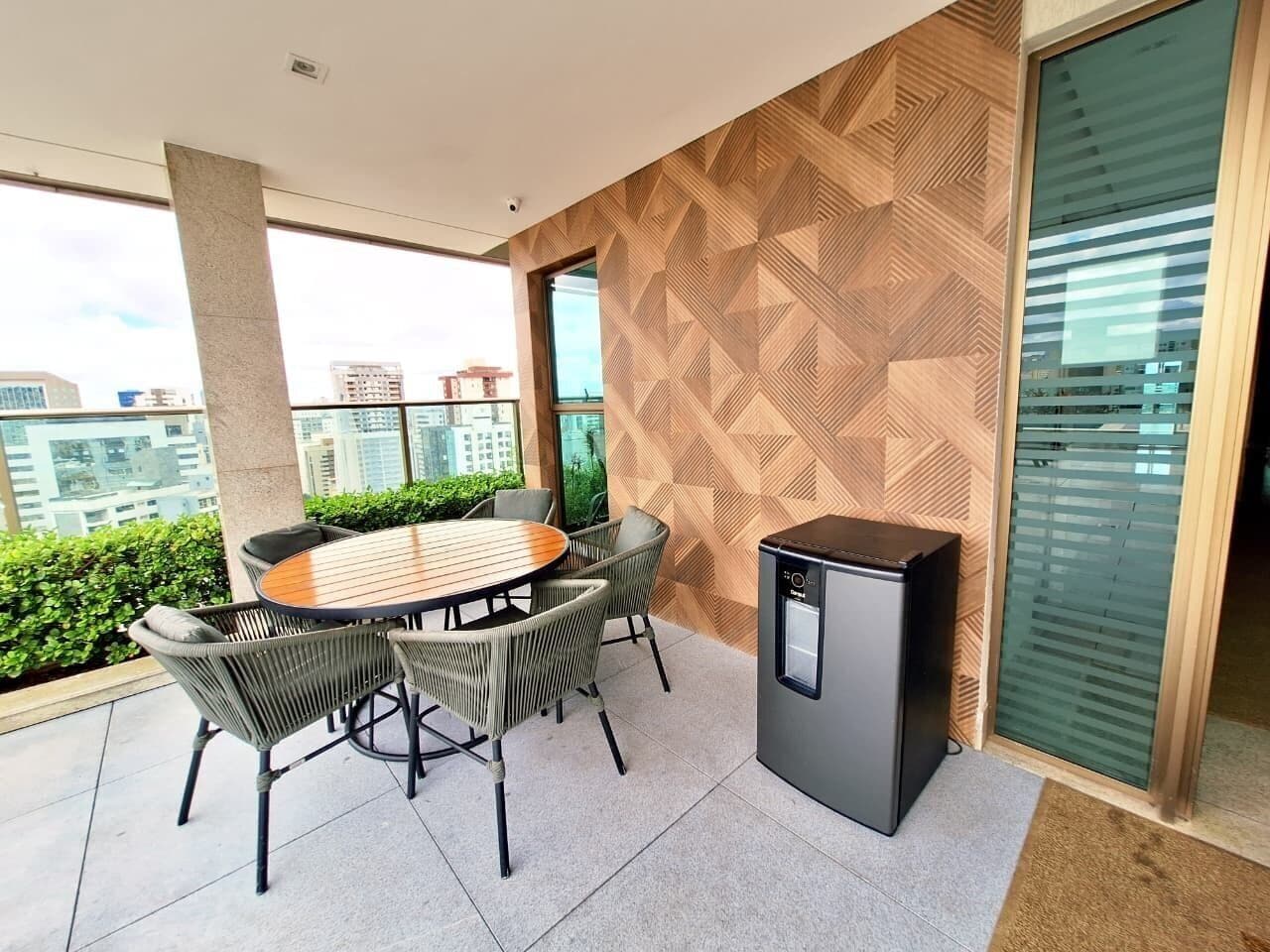 Apartamento | Opções para refeição ao ar livre
