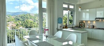 The Secret Heaven - Kandy