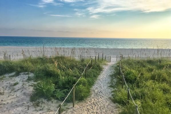 Exterior - Sugar Beach C-8 (Panama City Beach)