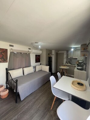 Apartment | 2 bedrooms - Glykofilousa Tiny Ouse (Lesvos)