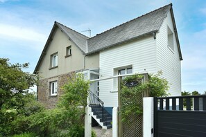 Exterior detail - Les Grès roses - Appartement cosy sur la côte (Fréhel)
