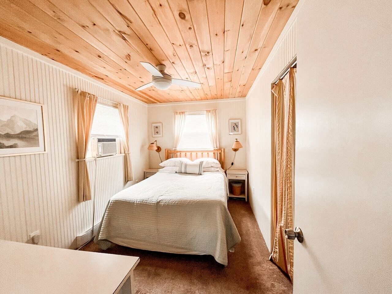 Bureau, Wi-Fi, draps fournis