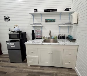 Fridge, microwave, coffee/tea maker, electric kettle