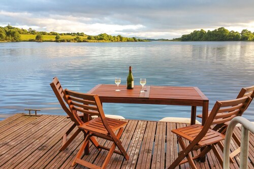 Bantry Bay House - Six Bedroom Villa, Sleeps 12