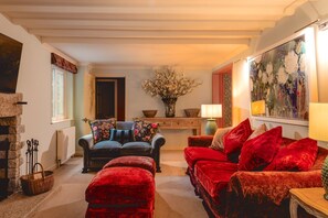 Smart TV, fireplace, foosball, table tennis