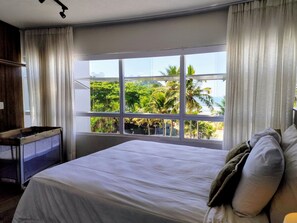 Laptop workspace, free WiFi - Condomínio Praias do Guarujá (Guarujá)