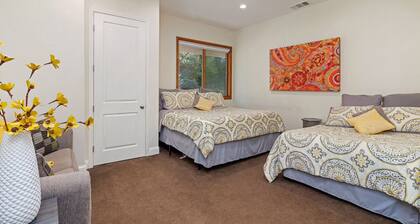 Private Lake - 19 Acres - Fishing, Game Room, Pool/Spa, Amenities Galore!
