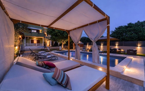 Lovely home in Starigrad Paklenica