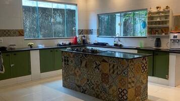 Double Room, Balcony, City View | Private kitchen