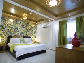 Iron/ironing board, free WiFi - Hotel Boutique Villas Del Lago (Nagua)