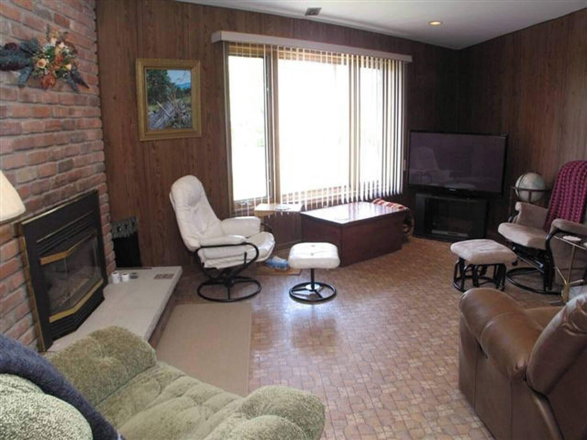 Chalet, 4 Schlafzimmer, Balkon | Wohnzimmer