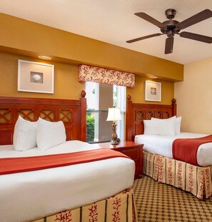 Iron/ironing board, WiFi, bed sheets - Vrbo Property (Orlando)