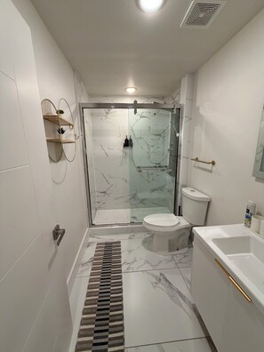 Bathroom - New! Urban Opus Retreat in Downtown Dallas (Dallas)