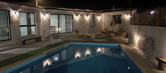 Apartment with Pool and Unforgettable Sunset