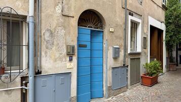 Exterior detail