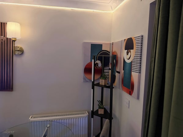 Shared Dormitory, 1 Bedroom, Smoking, Patio | Interior - Room-modern Double bed Room (Gillingham)