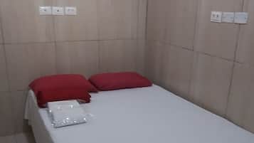 1 quarto, Wi-Fi de cortesia, roupa de cama