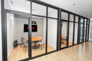 Dining - 29th Floor 2BR Grant Park Suite with Balcony, Gym (Chicago)