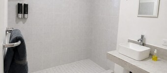 Private, comfortable and safe apartment to rest or work. Welcome :)!