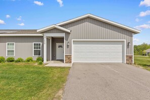 Exterior - Stylish Stay Minutes from Downtown GR (Wyoming)