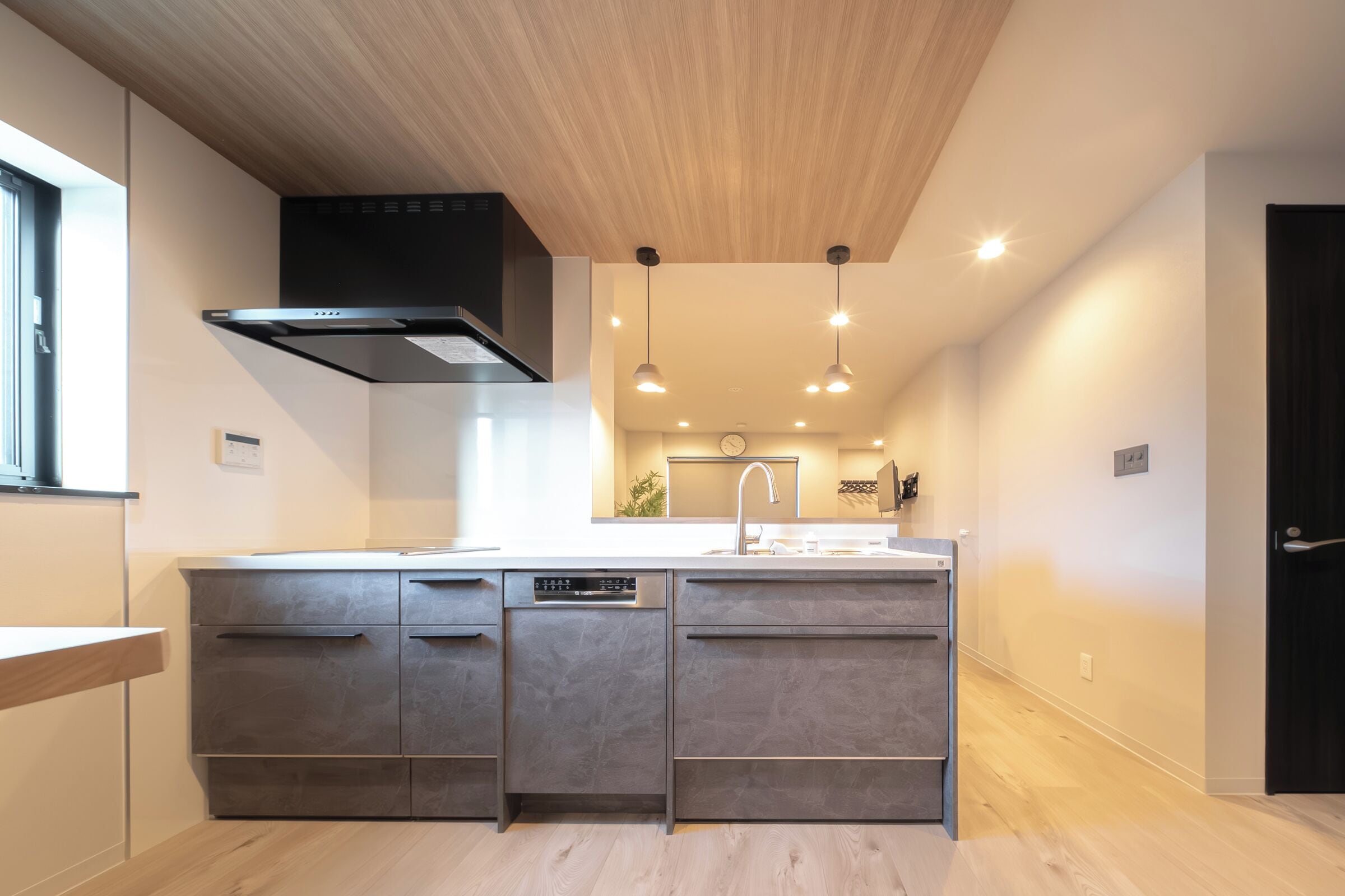 Suite, 2 Bedrooms | Private kitchen | Fridge, microwave, stovetop, toaster