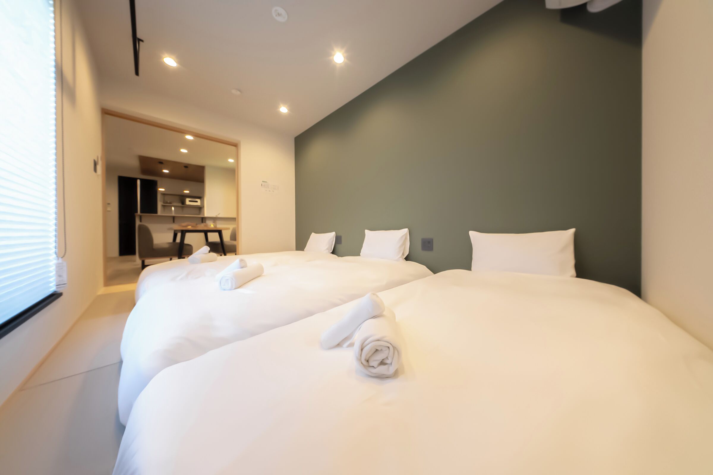 Wifi gratis y ropa de cama 