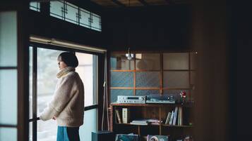 Room, Mountain View | Interior
