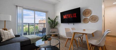 Tv och kontor