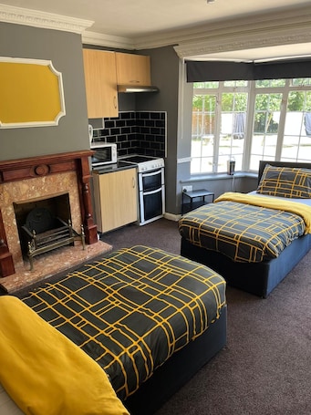 Basic Single Room, 1 Single Bed | Interior. Hatfield's Cheapest Rooms