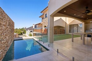Pool - The Ledger Lookout in Joondanna (Joondanna)