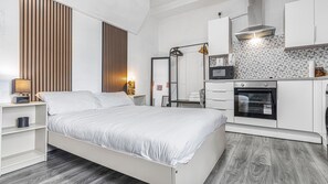 WiFi, bed sheets - Cosy & Comfortable City Centre Studio (Birmingham)