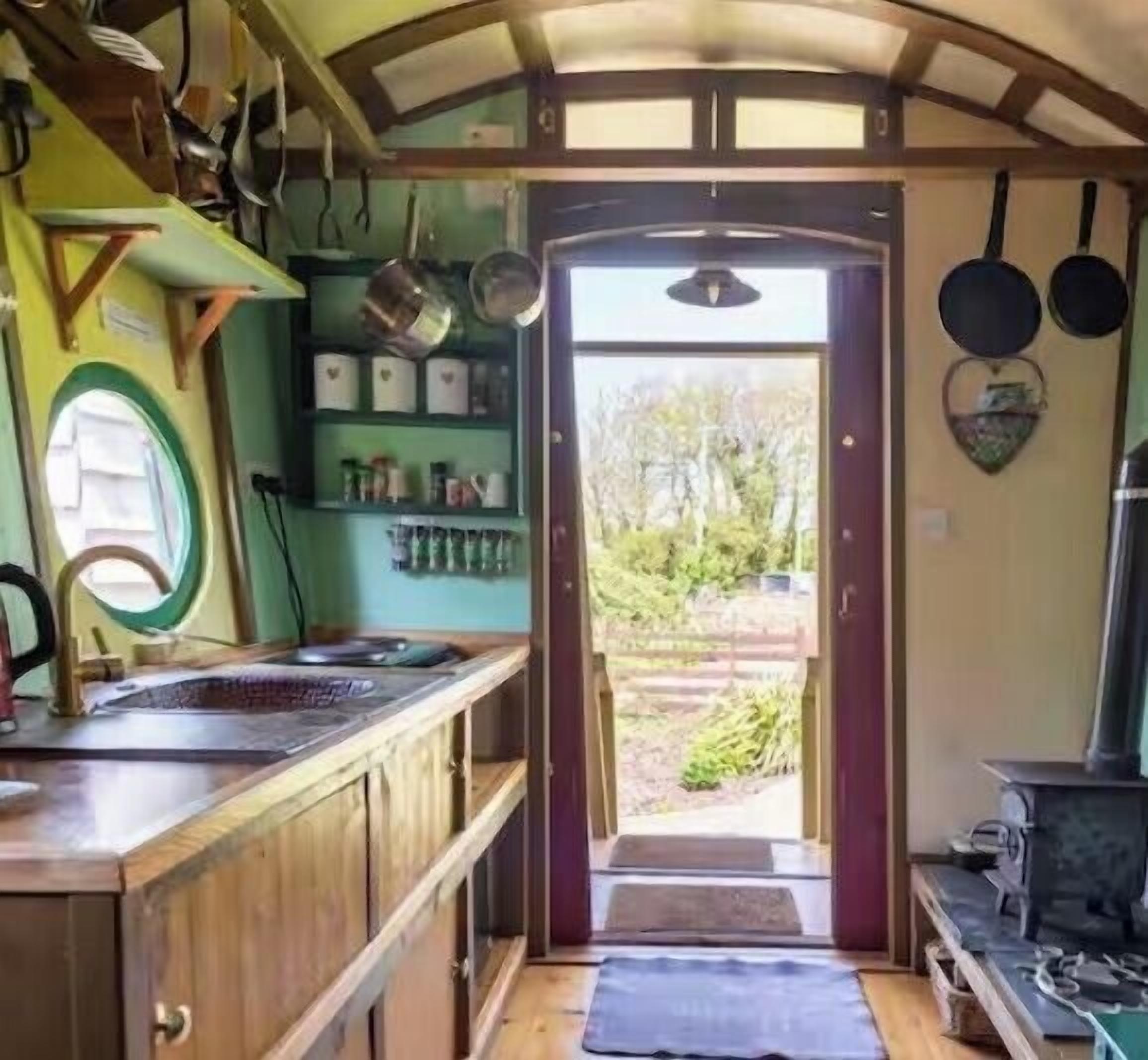 Oven