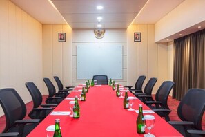 Khu phòng họp