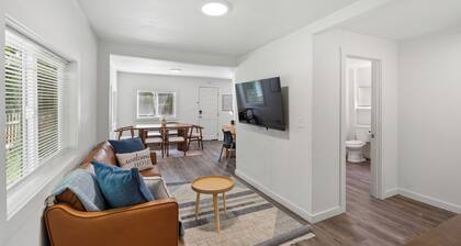 Cozy Bremerton Cottage with Loft / Attic Space