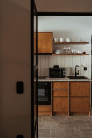 Room - Lefteris Studios (Naxos)