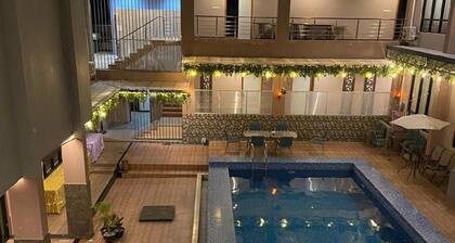 Sumbawa Grand Hotel