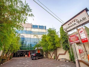 View from property - Hotel Cempaka Sari (Jakarta)
