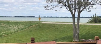 Off Course Lake House