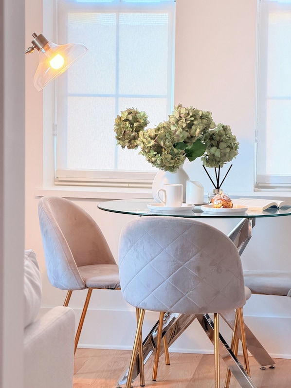Family Apartment, Bay View | Dining