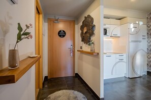 Interior - ON Suites Sevilla (Seville)