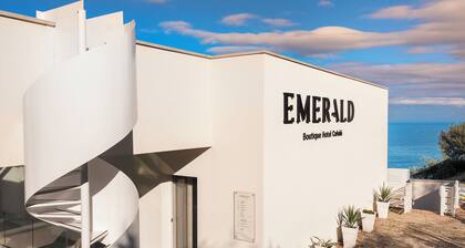 Emerald Hotel Residence