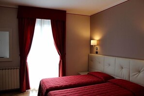 Room - Hotel Adler (Menaggio)