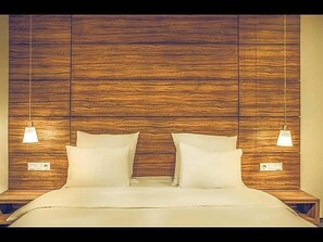 View from property - Hotel Oscar (Campina)