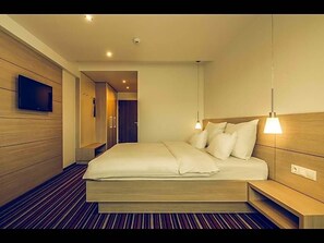 View from property - Hotel Oscar (Campina)